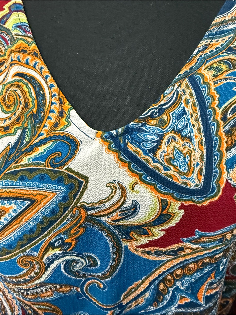 Valerie Stevens Blue Paisley V-Neck Cutout Stretch Blouse Top Small Boho - Picture 4 of 10